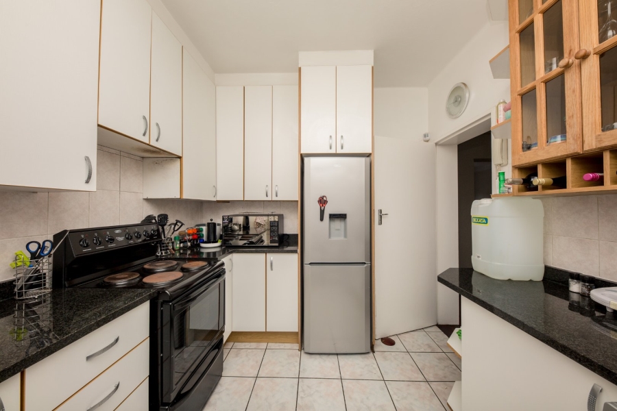 To Let 2 Bedroom Property for Rent in Rondebosch Western Cape